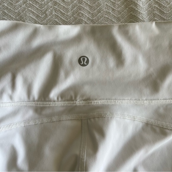 Lululemon leggings Mesh Floral Side - Picture 6 of 11